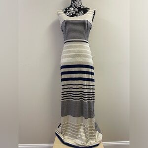 New Gilli Women’s Sleeveless Summer Dress Size:Medium